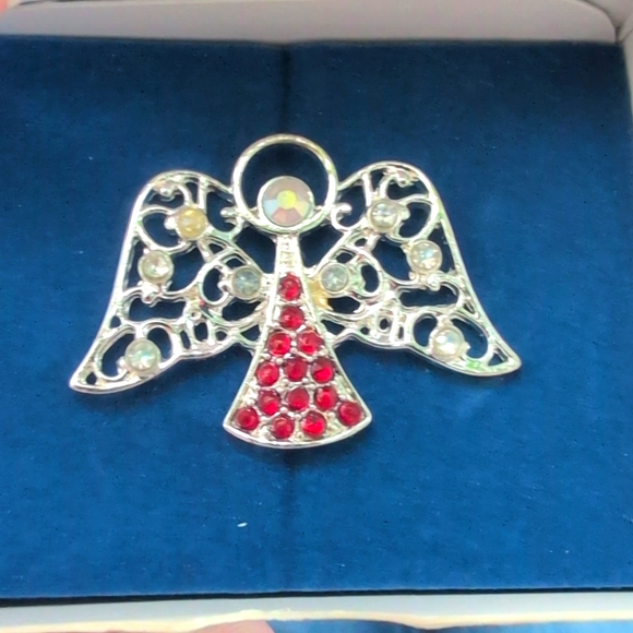 Avon Jewelry - Avon Heavenly Angel Birthstone Tac Pin For July NIB NEW IN BOX 2008